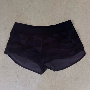 Lululemon Speed Up Mid-Rise Lined Short 4”